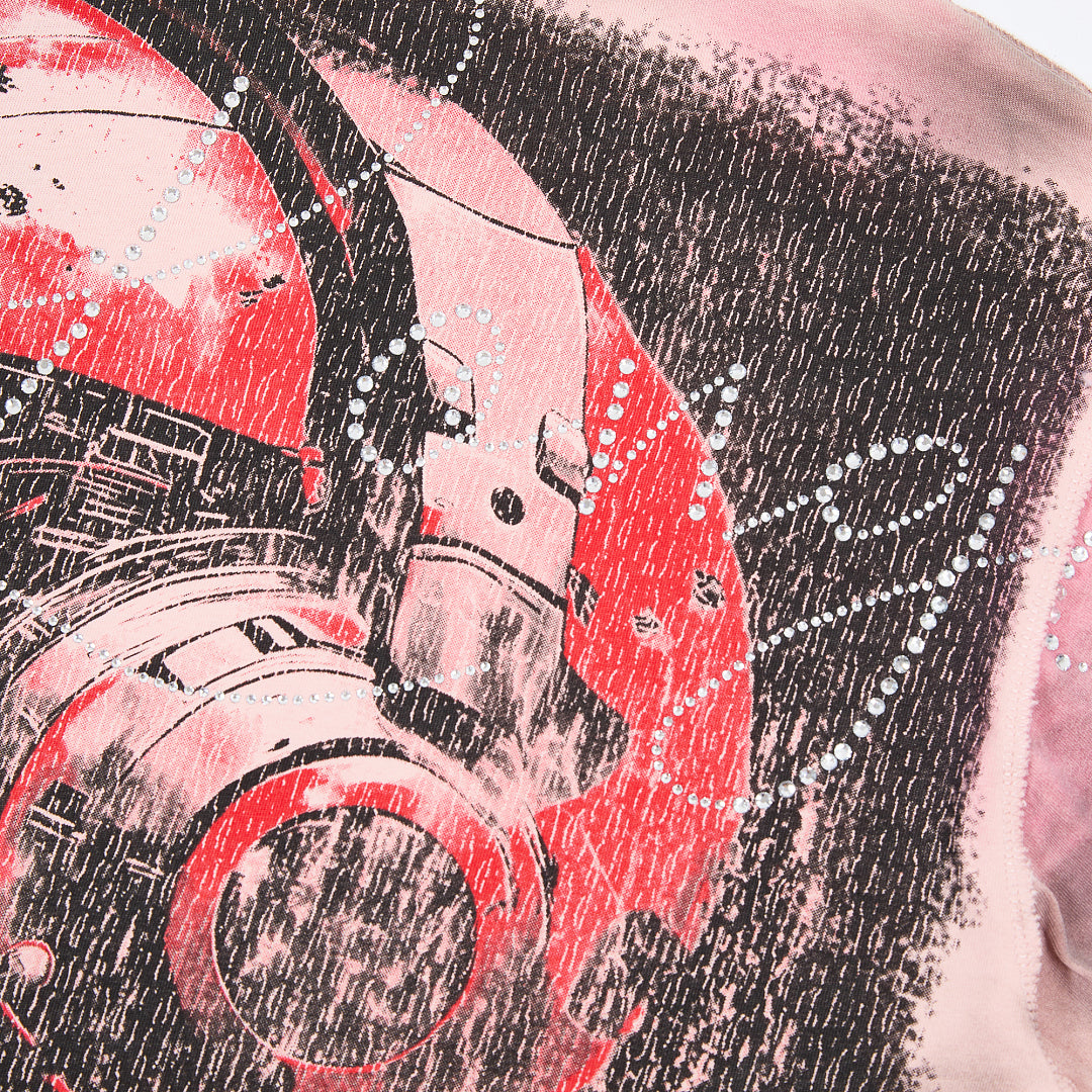 Rare Peace No Longer Human Welcome to the Dark One 2.0 Skull Gas Mask Graphic Tee - Pink