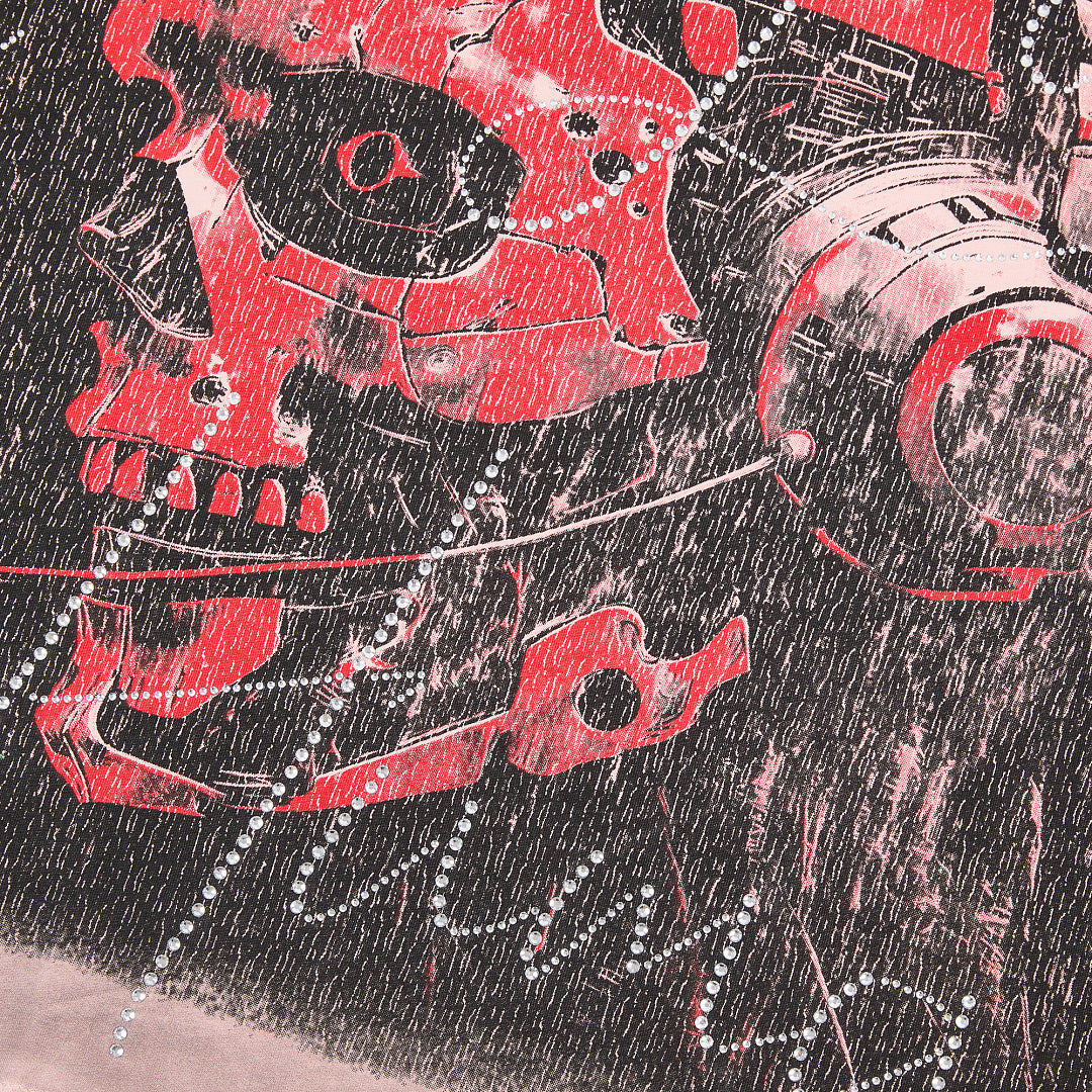 Rare Peace No Longer Human Welcome to the Dark One 2.0 Skull Gas Mask Graphic Tee - Pink